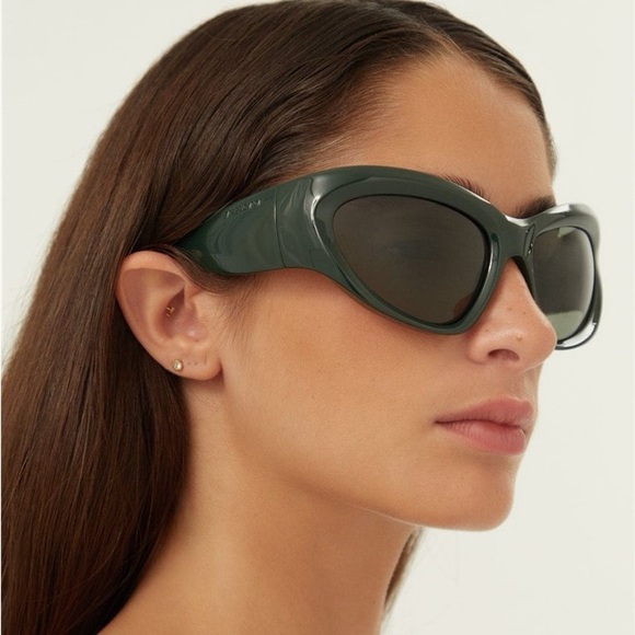NEW OVERSIZED BALENCIAGA SUNGLASSES, GREEN BALENCIAGA EYEWEAR BB0228S - Picture 8 of 14